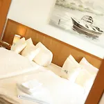 Kells Apartahotel