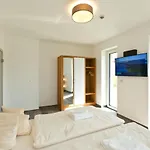 Aparthotel Kells Klink