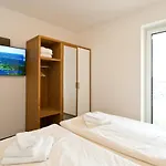 Kells Aparthotel