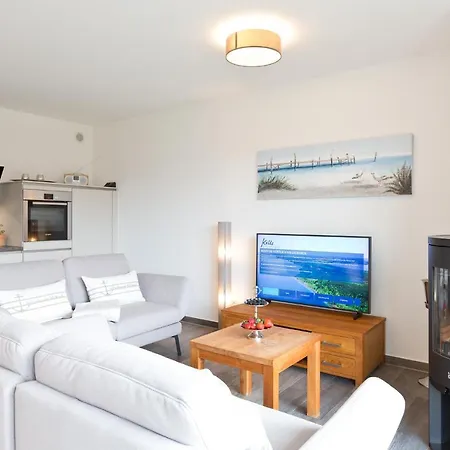 Kells Aparthotel 4*