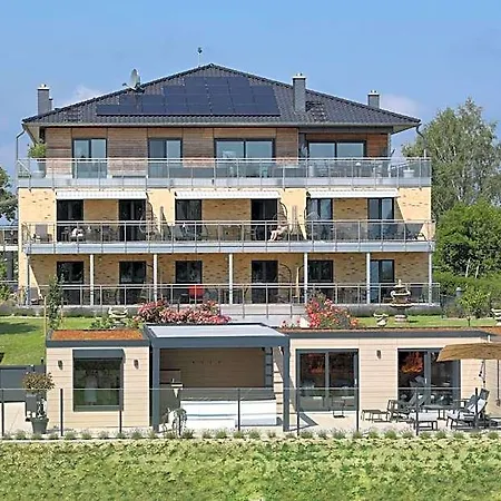 Kells Aparthotel 4*