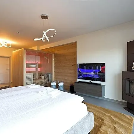 Aparthotel Kells 4*